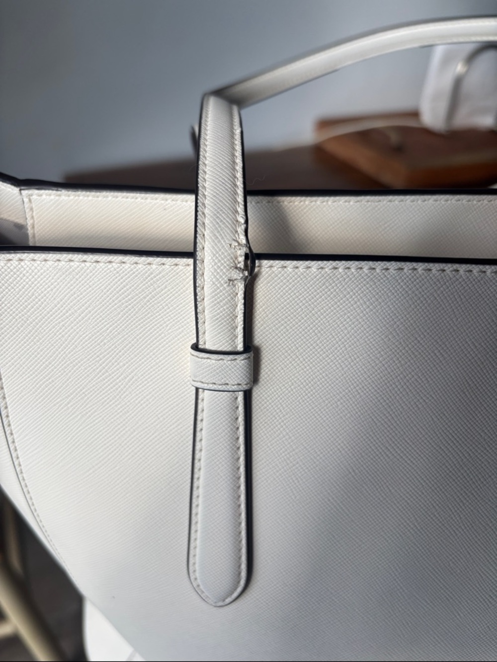 kate spade White Leather Tote with Luggage Tag - Picture 6 of 14